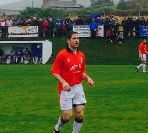 AIDAN CARR PLAYS FOR MANCHESTER UNITED LEGENDS 2014