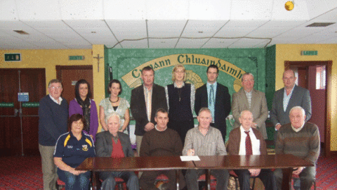 THE NEW PITCH – SIGNING THE CONTRACT – OCTOBER 2009