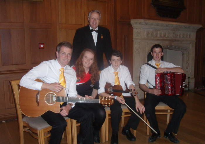 CLONDUFF MUSICIANS ENTERTAIN AT CO-OPERATION IRELAND GALA DINNER 2013
