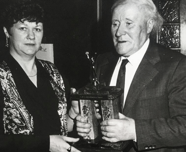 FRANK MURRAY INDUCTED INTO CLONDUFF’S HALL OF FAME 1991